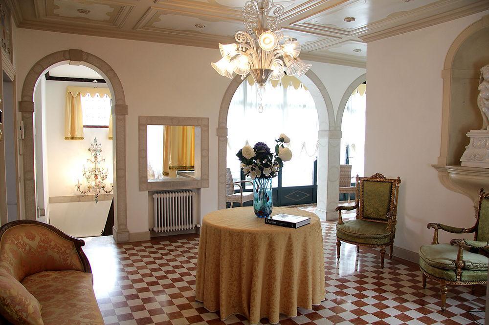 Domus Dotti V Guest House Тревізо Екстер'єр фото