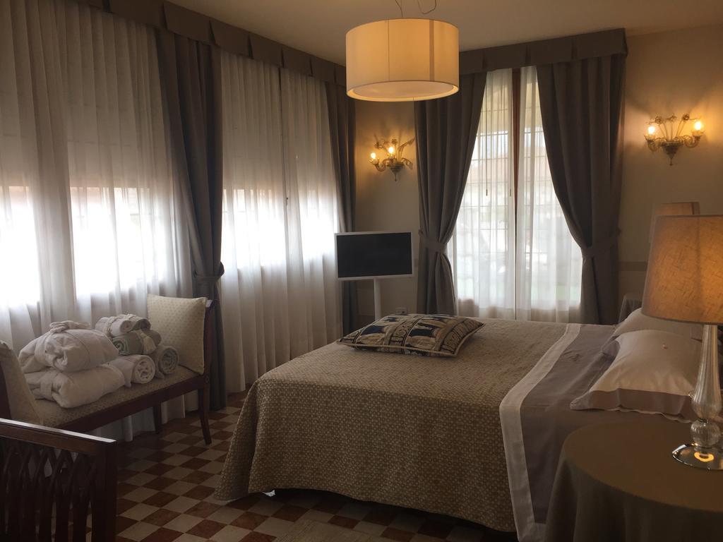 Domus Dotti V Guest House Тревізо Екстер'єр фото