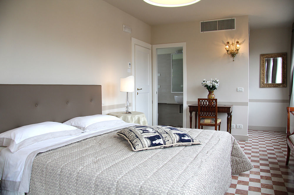 Domus Dotti V Guest House Тревізо Екстер'єр фото